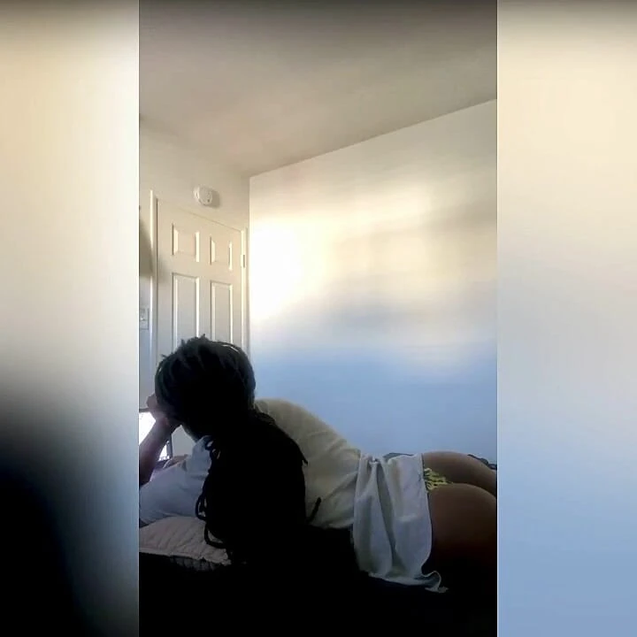 Vahşi sarı tangamda küçük bir yan proje üzerinde çalışıyorum