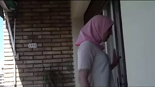 Müslüman ladki ve hindu ladka var seks