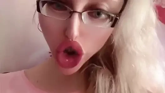 Dave için özel klip