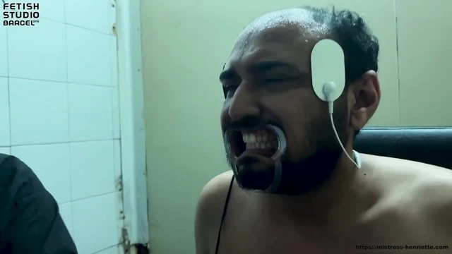 Renkler - Black Site 3'ten Oturum Sahnesi