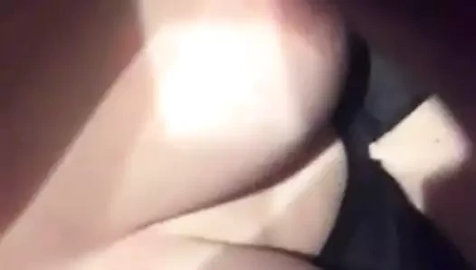 azgın komşum kendini tatmin ediyor