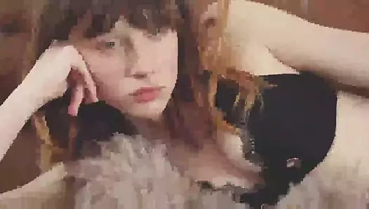 VIDAGE DE COUILLES EN REGLE SUR CLAIRE