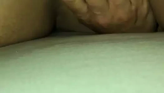 Anal fick mit Vibrator in der Muschi