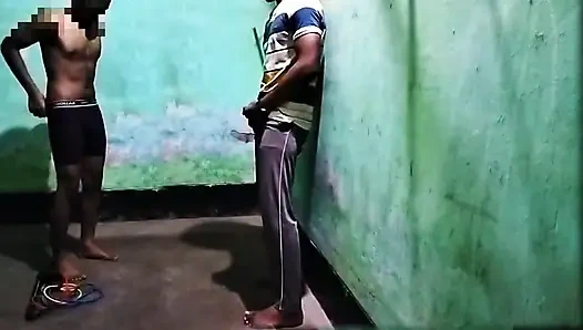 Gym Muscular Twink Boy Fuking Masterbate Gay Sex Reality Gay Porn Story