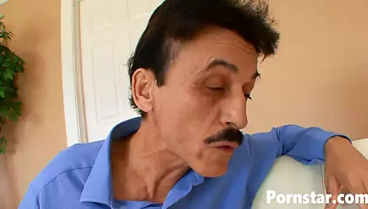 Genç eş jamie applegate sikikleri ile iri parça bf