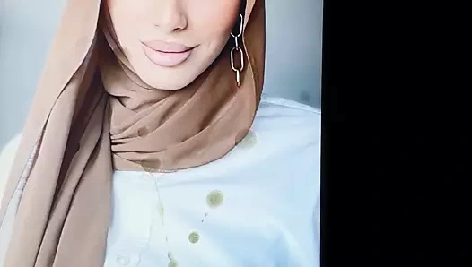 Tesettürlü sürtük boşalma