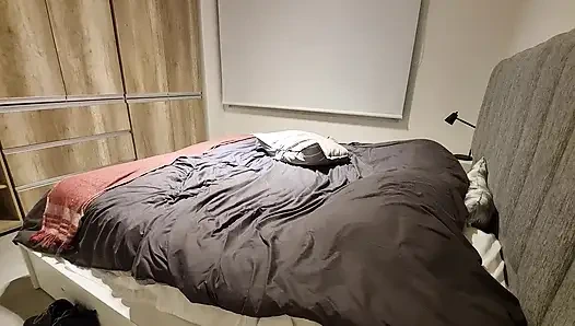 Güzel düzgün vücutlu Arjantinli prezervatifsiz seks yapıyor