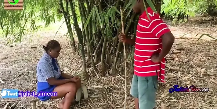 Julietsimeon kız, çalılıkta bir çiftçi tarafından sikildi.