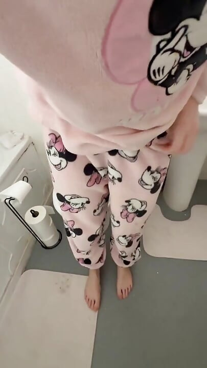 Pee Videos Derlemesi