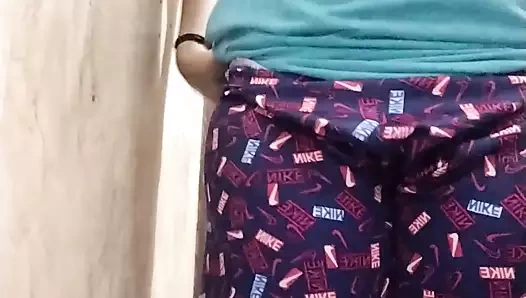 Hintli desi üniversiteli kızın sıkı amcığı