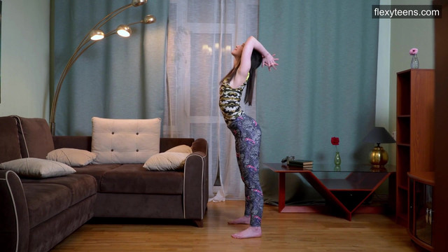 Mind blowing gymnastics with Torpe Baba