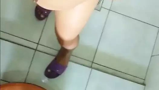 Başkasının evinde fışkırtırken azdırırken neredeyse yakalanıyordum