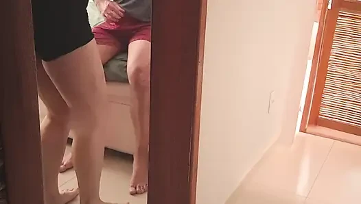 Evli kadın gizli sakso çekmeyi seviyor
