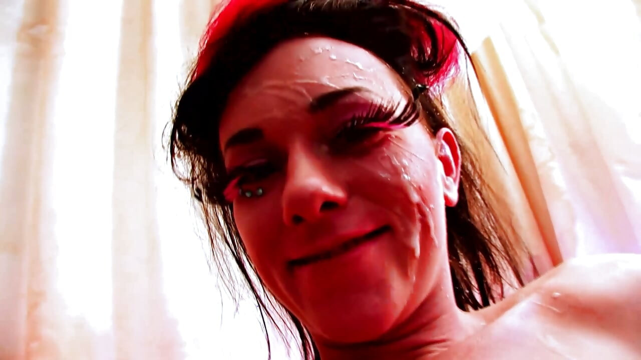 Seksi nostaljik lezbiyen grup seks, amcık yalama ve parmaklama sikişi