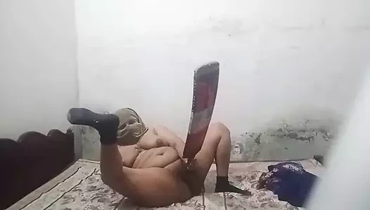 Imran khan ka balla warrrr gya bhabi ki choot mn, randi bhabi bally ka swad lyty howy pkri gae,