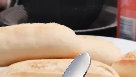 Adım anne yiyor ve sikme içinde restaurant ile adım oğlu