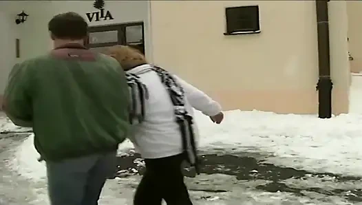 Sıcak seksle dolu soğuk bir kış