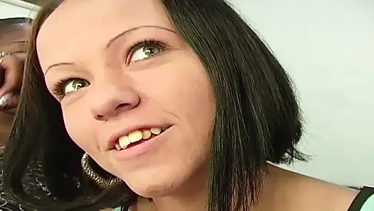 Manojob klasik: Britney Kane