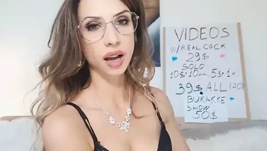 Asosyal civciv çalış ile ona dev yapay penis