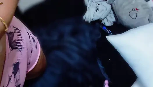 beni Don.key.kong gırtlağına kadar sikerken izle