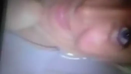 Adım anne bana kafa veriyor