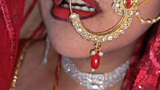 Baldız Devar'ı evine çağırdı ve devar ile ilk kez anal net Hintçe seks yaptı