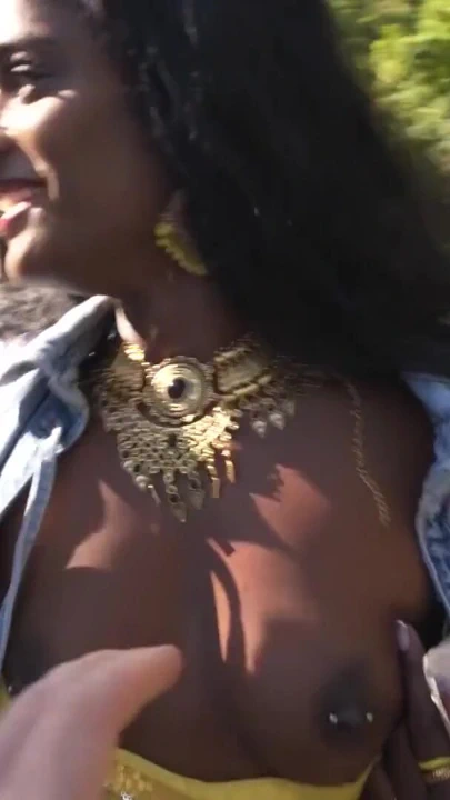 Kamu görevlisi - ateşli bir desi öğrenci hemşireyi siktim ve onu boşalttim | Klip 1