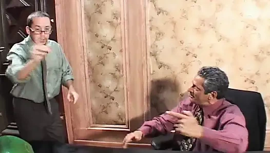 Yaşlı profesörlerden genç öğrencilere seks dersleri - cilt #17