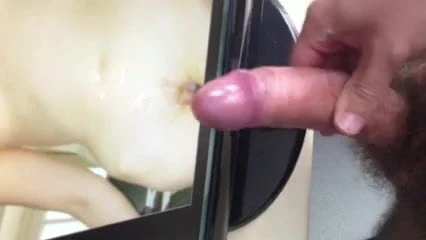 Ejac sur mademoiselle