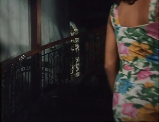 Signore a Cosce Larghe