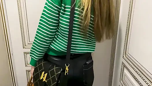 Partiden sonra otel odasında sikilen üvey anne