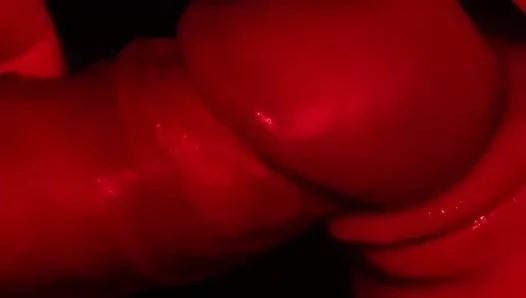 Kırmızı ışıktaki gibi emiyor