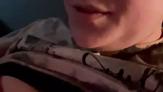 Yatmak için çok çaresizim – kirli sigara konuşması