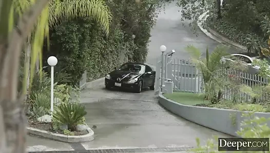 Daha derin. Bridgette b aldatmaları için cezalandırıldı