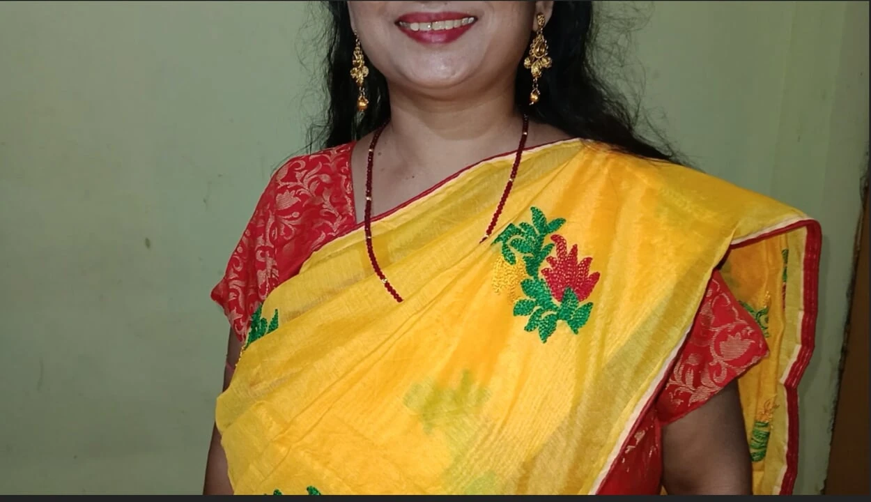 Full Scene: Desi Bhabhi Fucking Big Cock In New Sex Position Blowjob Porn Feat Yoursalubhabhi (Uncut) - Toronto Special