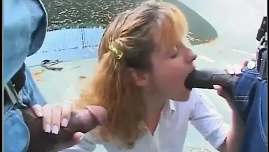 Stp küçük molly iki bbcs ile başa çıkmaktan daha fazla!