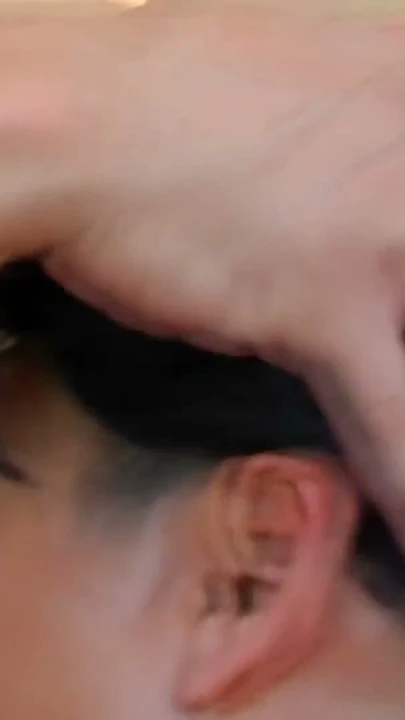 Asyalı orta yaşlı seksi sürtük sert sikilmeyi seviyor | Klip 2