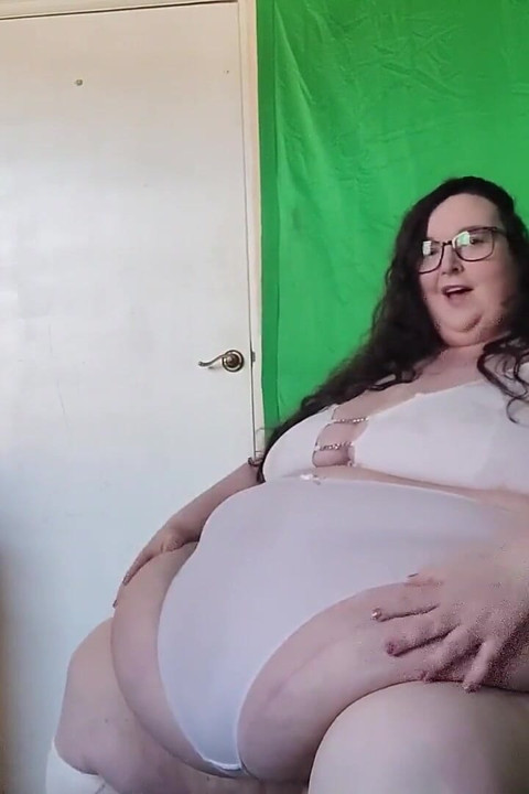 Ssbbw sıkı beyaz külot tanga göt denemesi bölüm 2