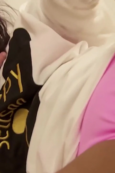 Asiansexdiary Asyalı tatlı kız edepsizce sikiliyor