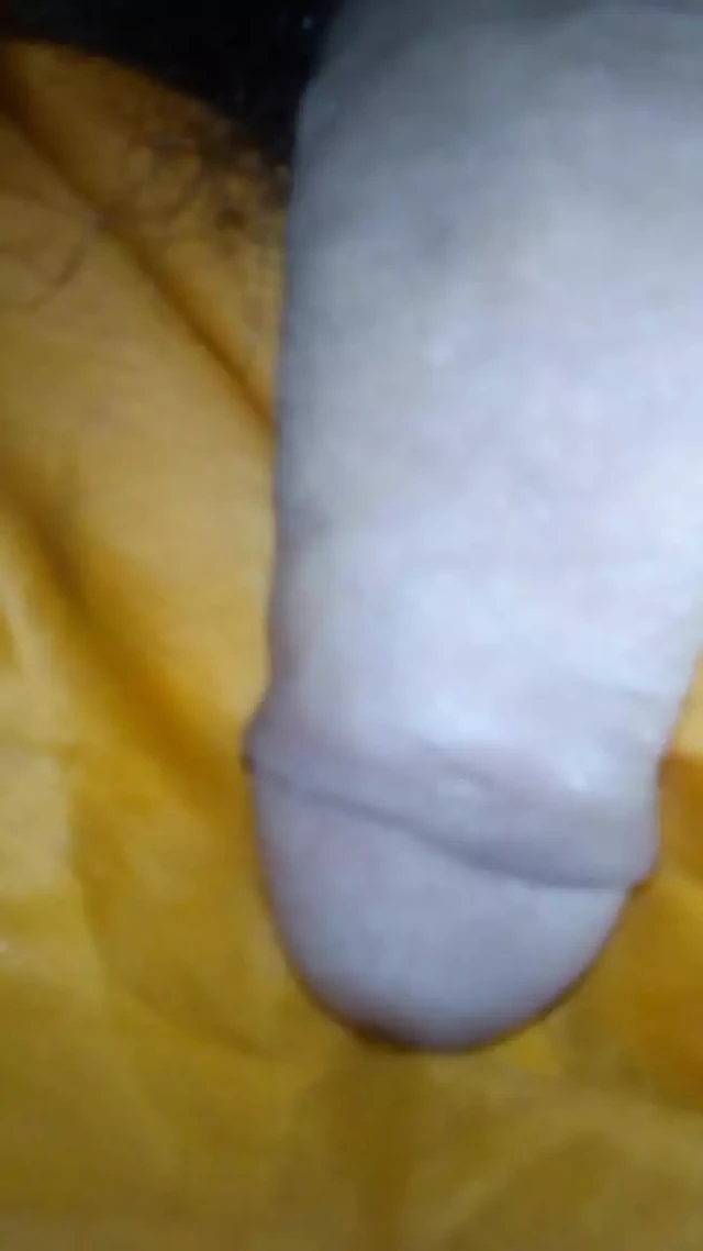 Çok büyük penisli genç Kolombiyalı porno