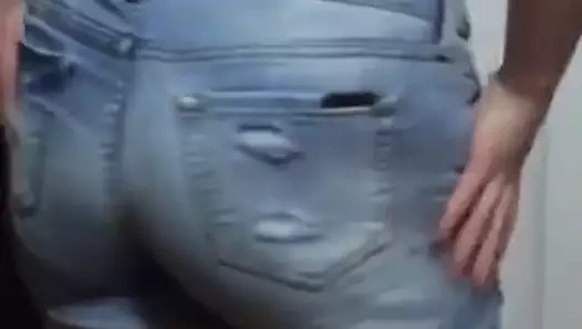 İri güzel kadın striptiz