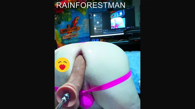 RAINFOREST-MAN SEKS MAKİNESİNDE SICAK VE SEKSİ EYLEM