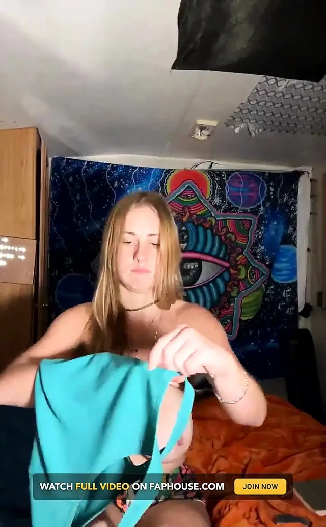 Tek başıma kaldığım o küçük boşluğu özleyeceğimi hiç düşünmedim