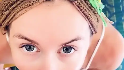 Şanslı adam muhteşem Mia Bandini ile tutkulu anal sikişiyor