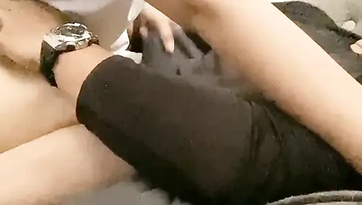 Seksi pinay fuckbuddy mahvoluyor ve ağzına boşaltıyor