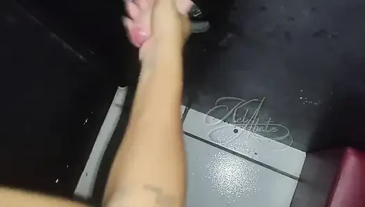 Rascal sert geldi, önce amcığıma sonra ağzıma sikiş deliğinde
