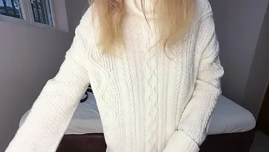 Gerçek Hanımefendi Kölesini Cezalandırıyor