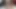 Alexa Chains ve Asteria Jade Tad'ın direğini paylaşıyor