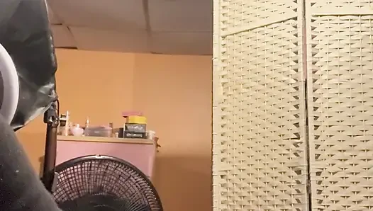 Bugün FaceTime görüntülü görüşmesinde bir hayranımı sikiyorum