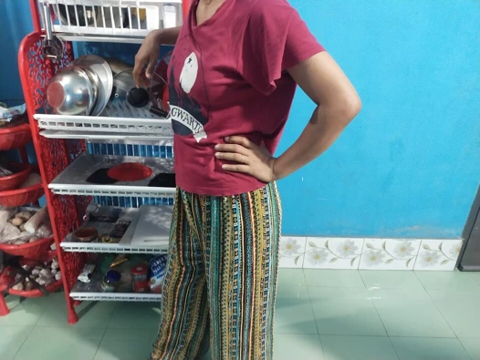 Güzel Hintli sıkı amcıklı karı koca seks videosu desi yeni xxx video yeni desi sıkı amcık